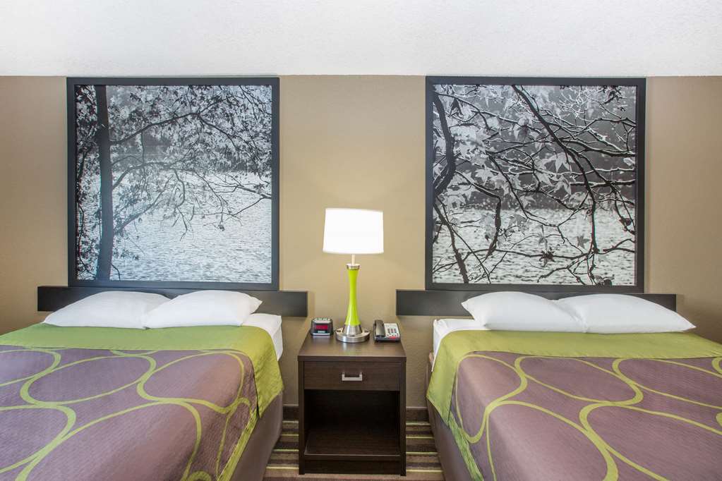 Super 8 by Wyndham Brookings - photo 9