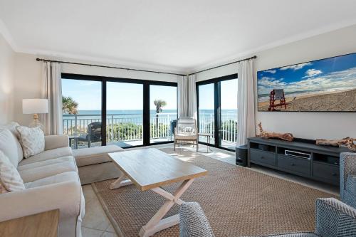 Take in the oceanfront corner views located on the no drive beach in New Smyrna Beach, United States