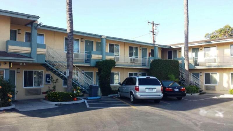Victoria Motel - photo 12