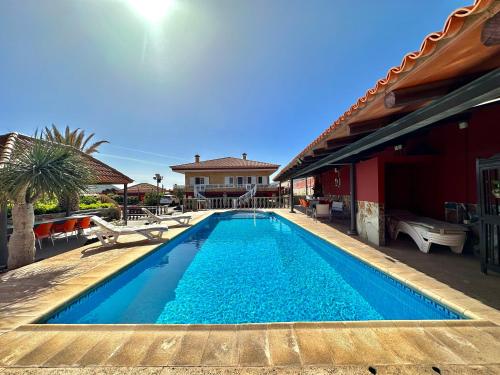 Villa Puntallana — 4-Star Luxury Hotel in Arafo, Spain