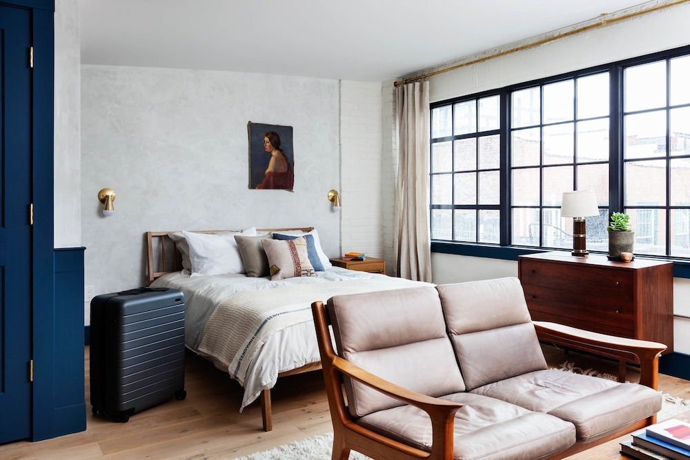 Lokal Hotel Old City - photo 8