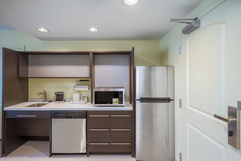Home2 Suites by Hilton Bowling Green Hotel - photo 14