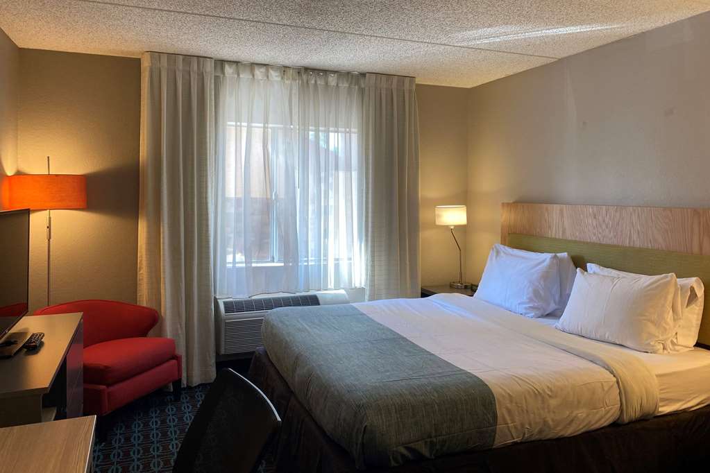 Wingate by Wyndham Chandler Phoenix - photo 12