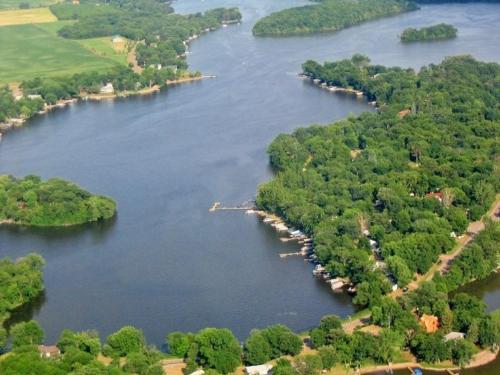 Riverside Resort - photo 26