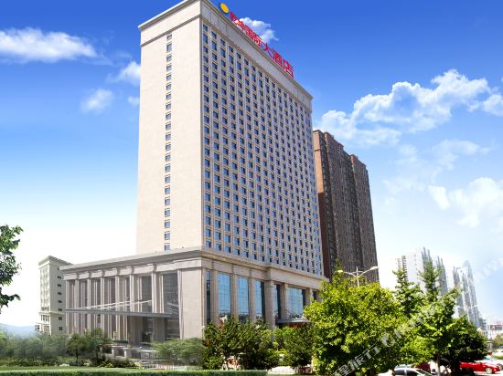 Qiankun International Hotel in Xiaogan, People's Republic of China