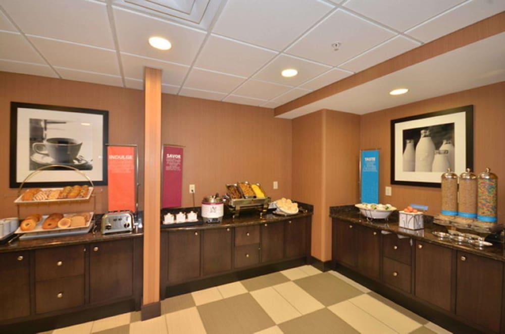 Hampton Inn & Suites Tulsa Catoosa - photo 47