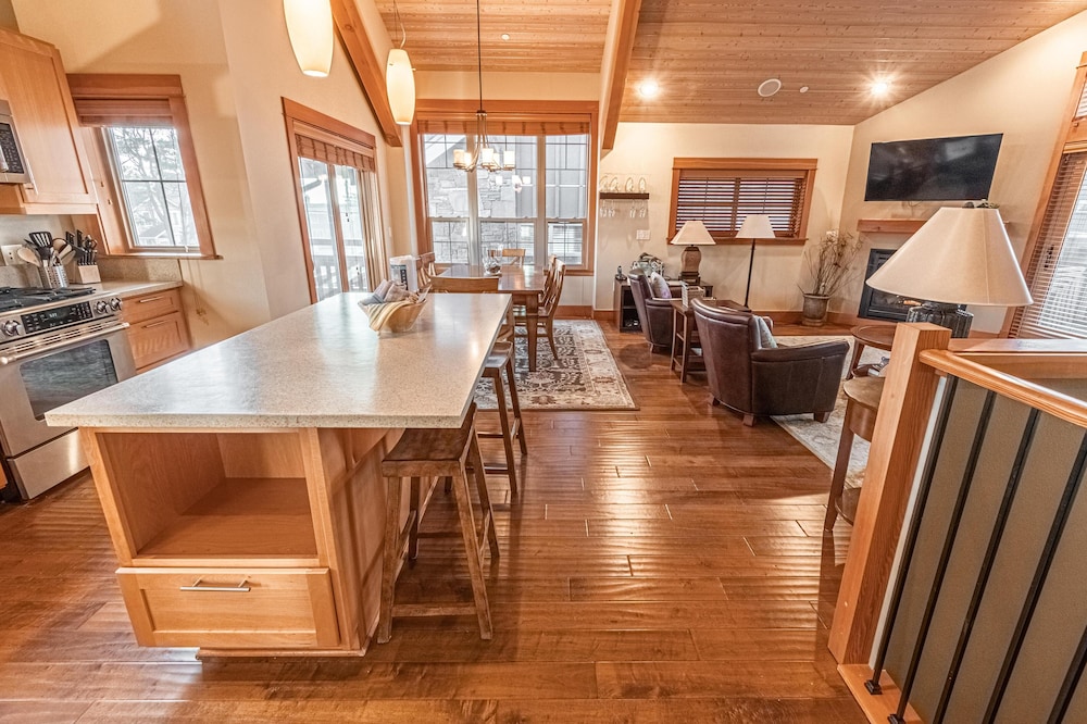 Lodges at Cannon Beach B1 Cannon Beach - photo 8