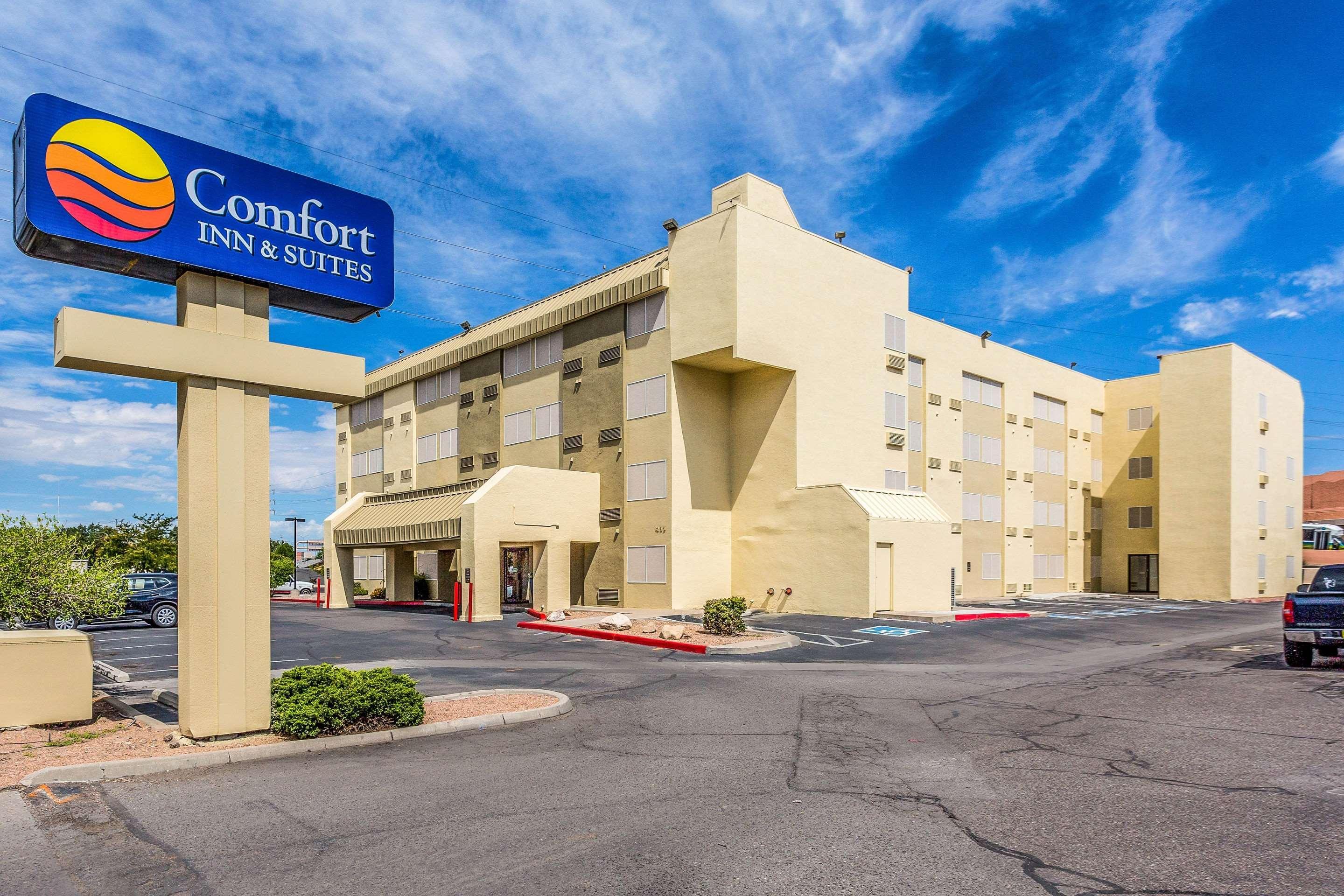 Comfort Inn & Suites Albuquerque Downtown - photo 9