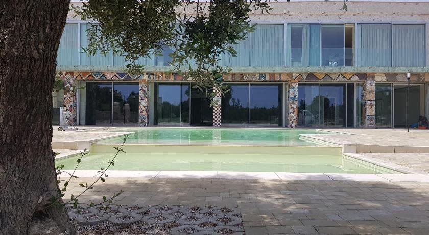 Agriturismo Tenuta Don Giovanni — 4-Star Luxury Hotel in Melendugno, Italy