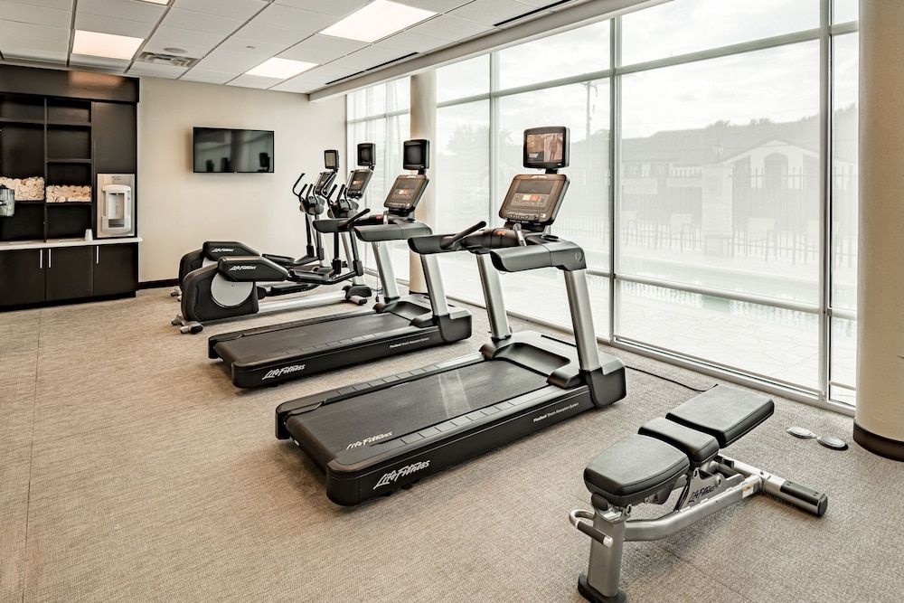 SpringHill Suites by Marriott Dallas Central Expressway - photo 37