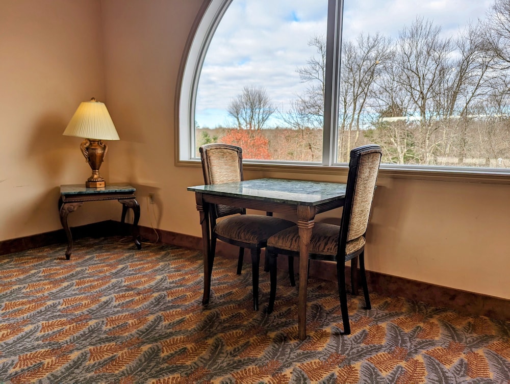 The Willowbrook Golf Hotel At Split Rock - photo 6