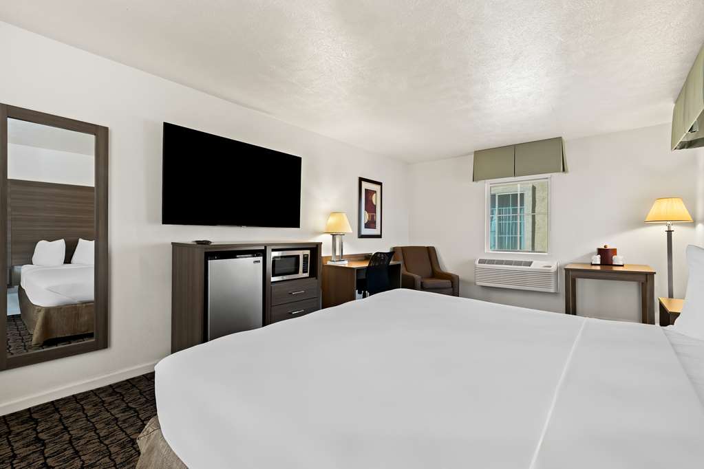 Best Western El Centro Inn - photo 13