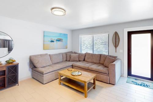 The Sailor's Perch Unit 5 — 4-Star Luxury Hotel in Riviera Beach, United States