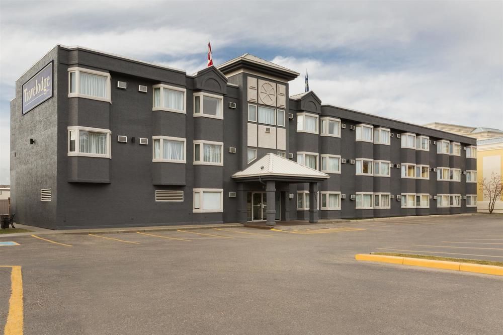 Travelodge Calgary University — Calgary — photo 3