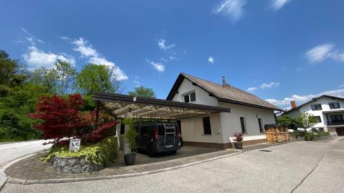Apartma Nomad — 4-Star Luxury Hotel in Novo Mesto, Slovenia