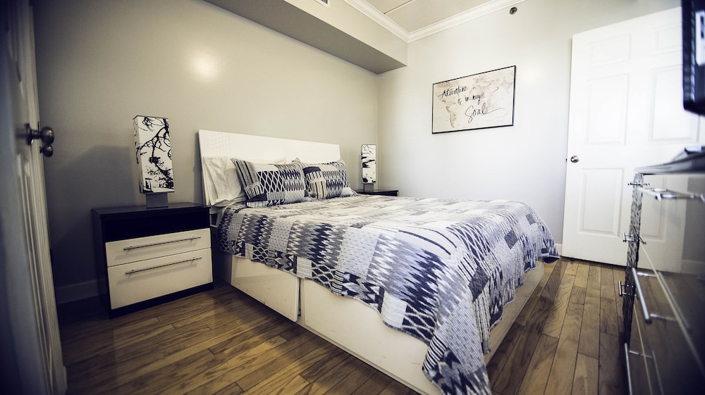 Water Street Retreats - photo 6