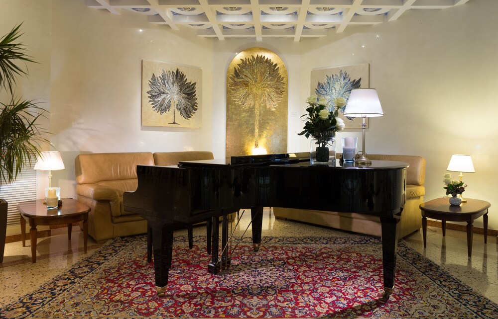 Palace Hotel — Serravalle — photo 3