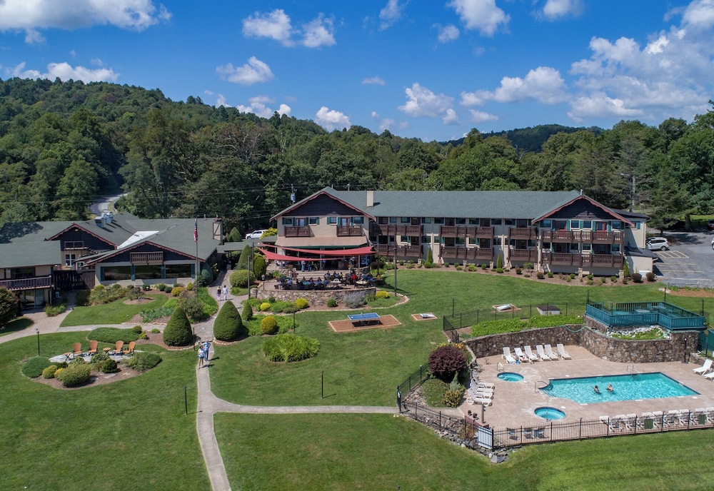 Switzerland Inn - photo 22