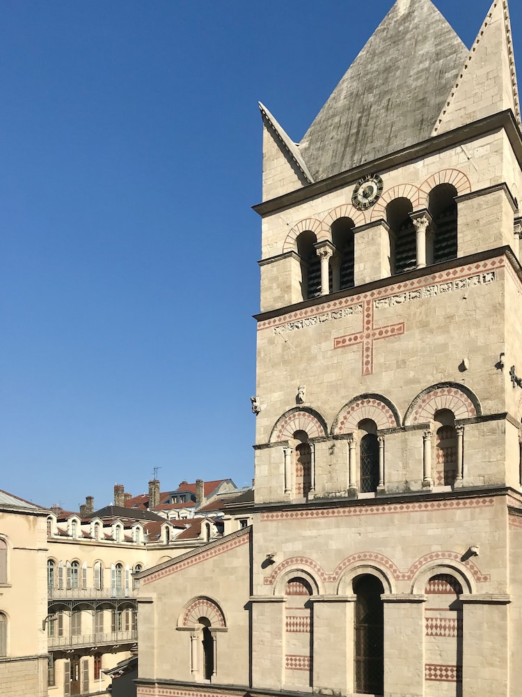 Hotel de l'Abbaye - carbon neutral hotel in Lyon