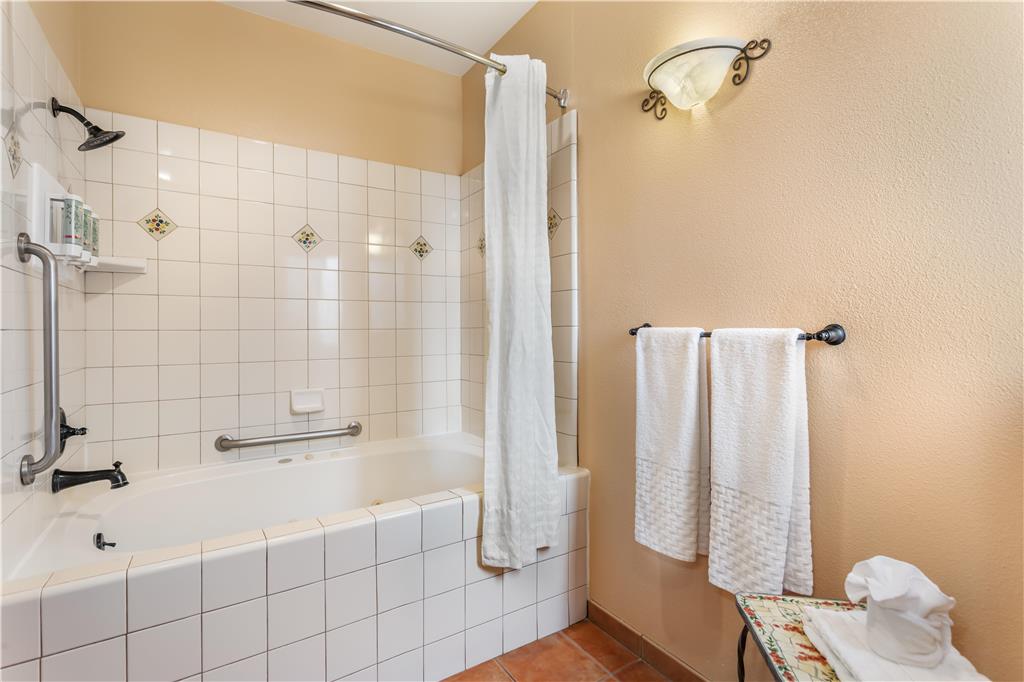 Best Western Rose Garden Inn - photo 37