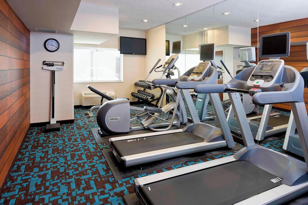 Fairfield Inn & Suites Mansfield Ontario - photo 15