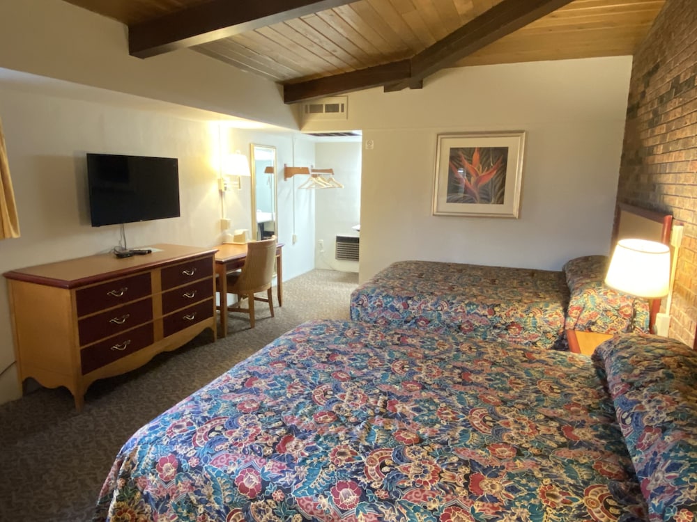 Dunes Inn - photo 22