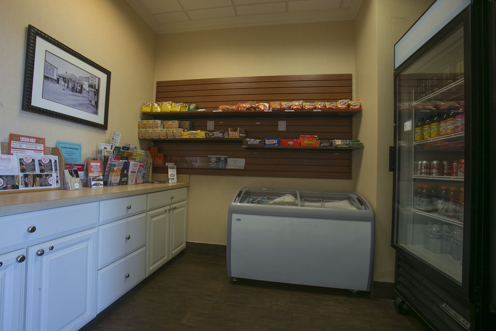 The Inn at Boynton Beach - photo 8
