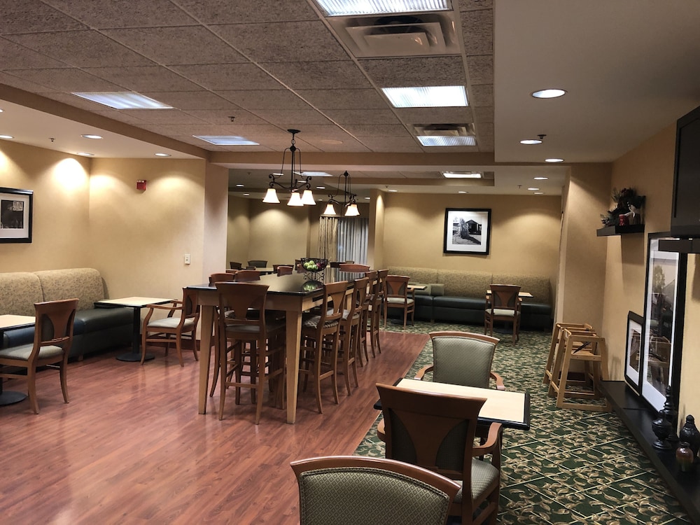 Hampton Inn Sidney - photo 26