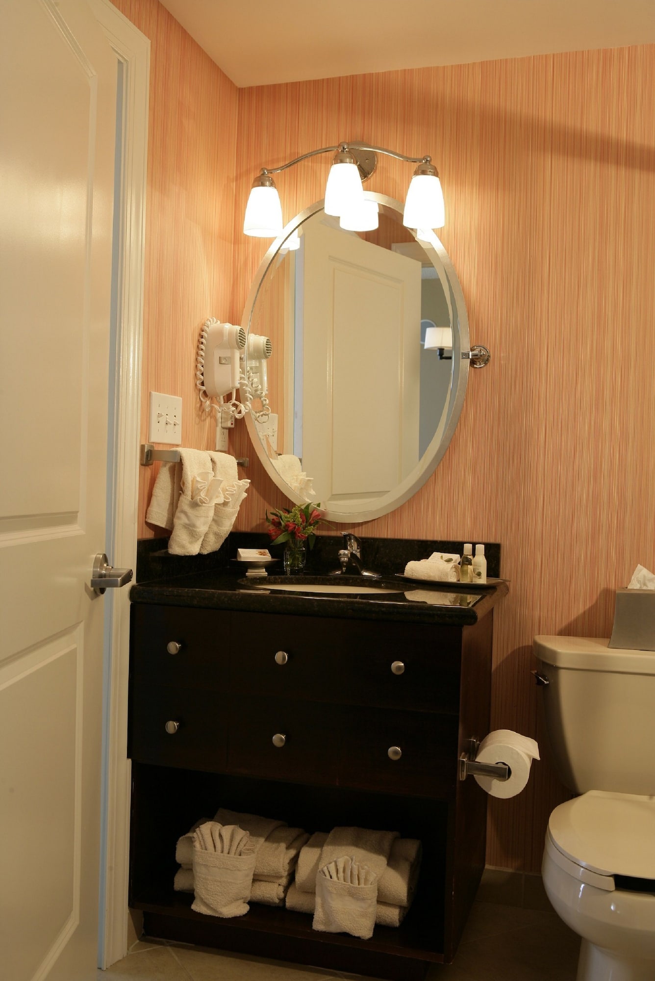 Hilton Vacation Club Ocean Beach Club Virginia Beach - photo 12