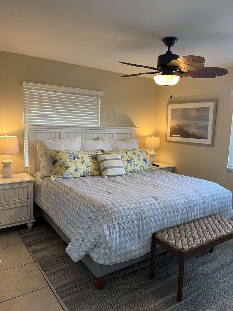 A Beach Retreat - photo 30