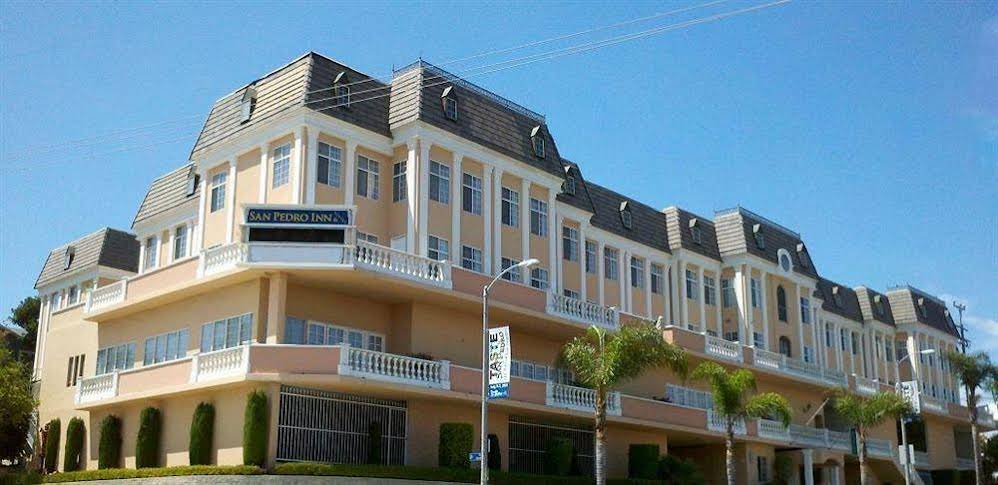 Best Western Plus San Pedro Hotel & Suites - photo 12