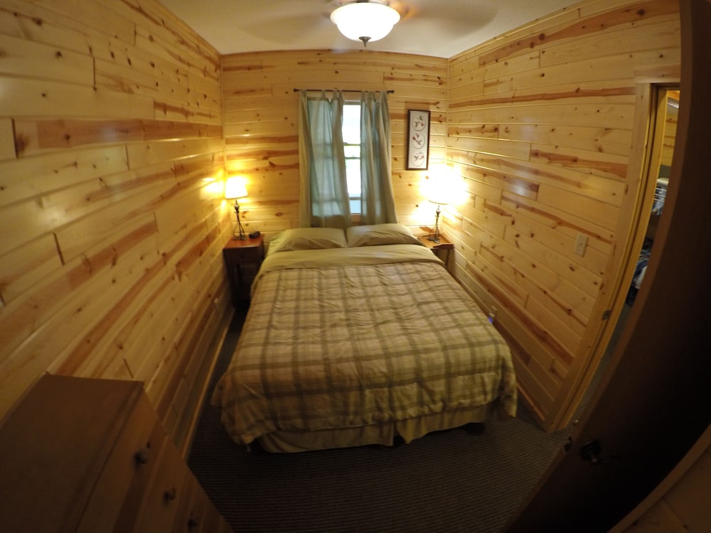Timber Bay Resort - photo 8