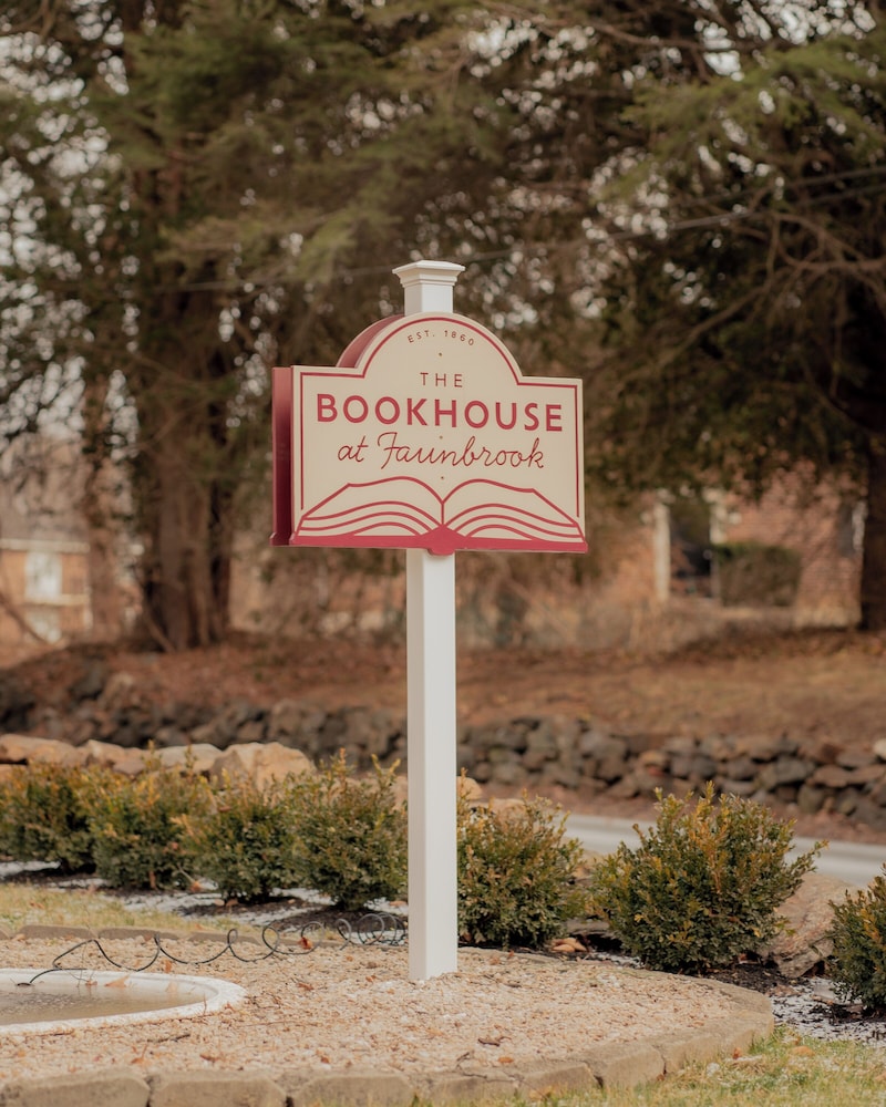 The Bookhouse Hotel at Faunbrook — hotel in West Chester