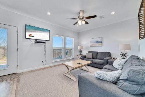 Attitude Adjustment in Gulf Shores, United States