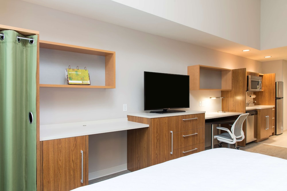 Home2 Suites by Hilton Indianapolis Downtown - photo 8