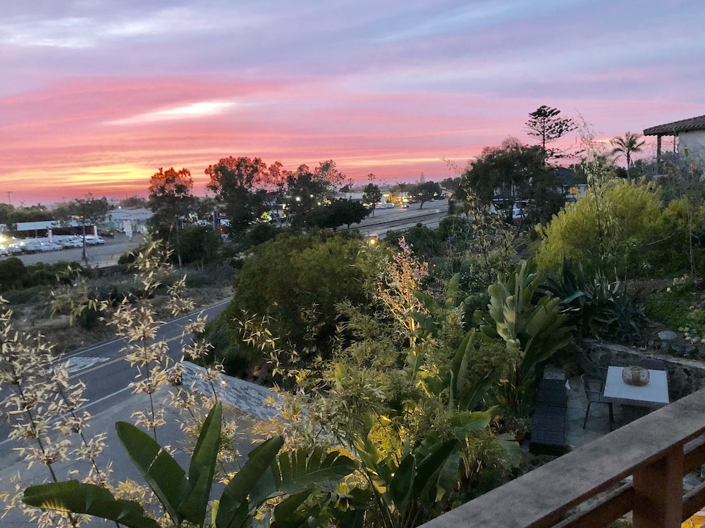 Inn at Moonlight Beach - photo 105