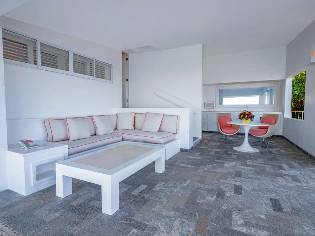 Las Brisas Acapulco Master Suite