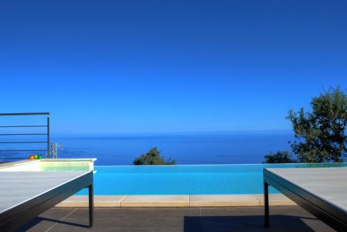 Il Sogno di Matilde Luxury Villa in Cefalu Con Piscina Privata E Panorama Mozzafiato — 4-Star Luxury Hotel in Cefalu, Italy