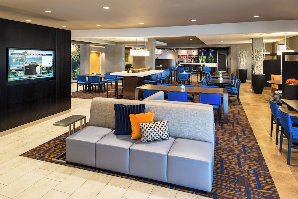 Courtyard by Marriott Palm Desert - photo 4
