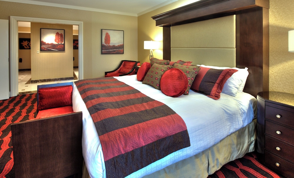Bally s Shreveport Casino and Hotel - photo 16