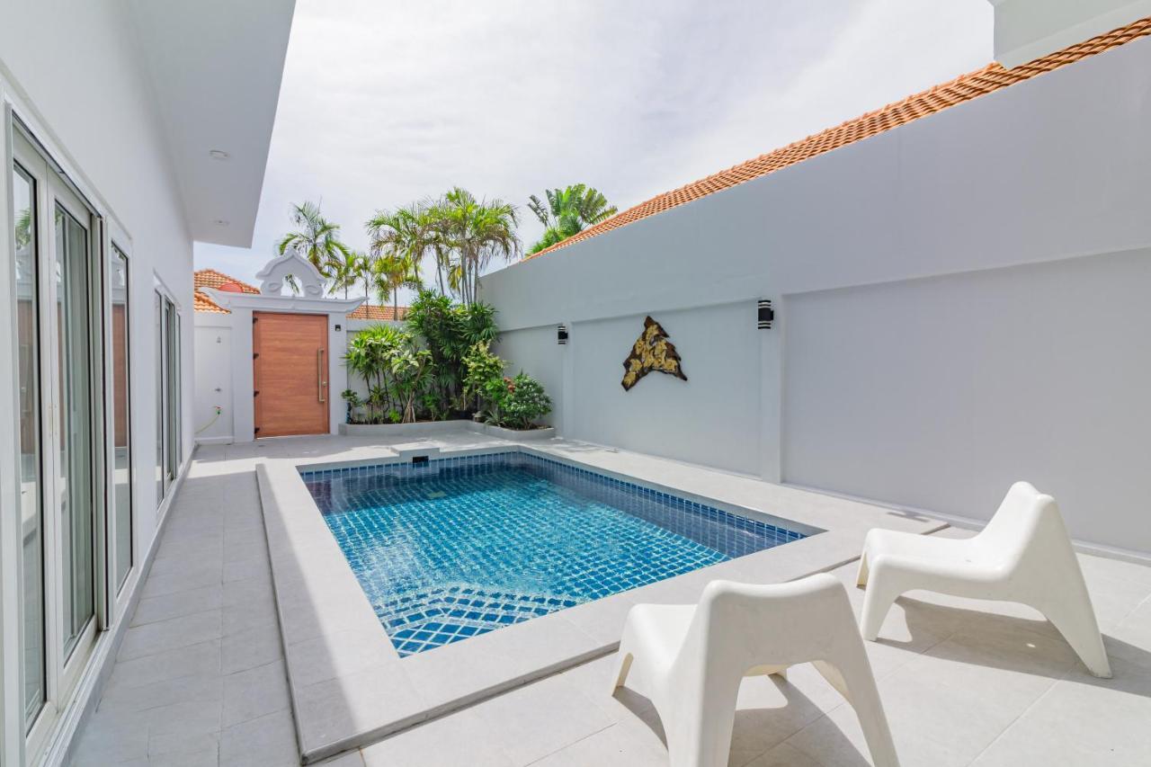 Majestic Bliss:3BDR pool villa — 4-Star Luxury Hotel in Pattaya, Thailand