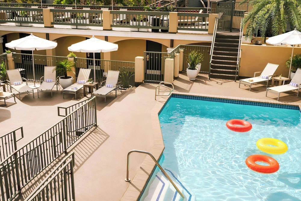 La Ensenada Hotel Laguna Beach Sonder by Marriott Bonvoy - photo 28
