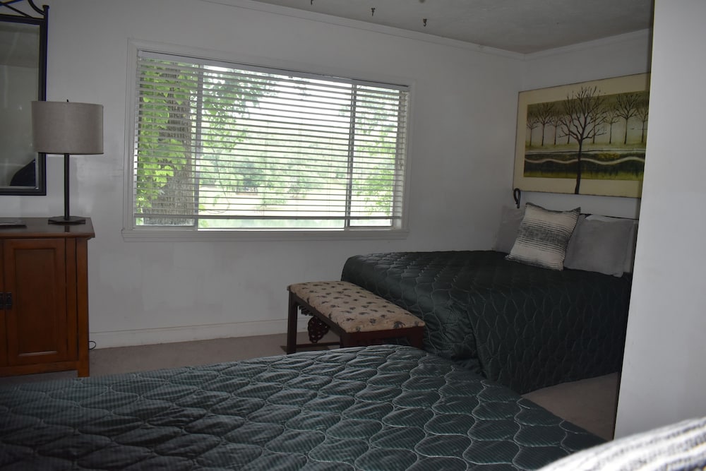 Jack's White River Fishing Resort - photo 28
