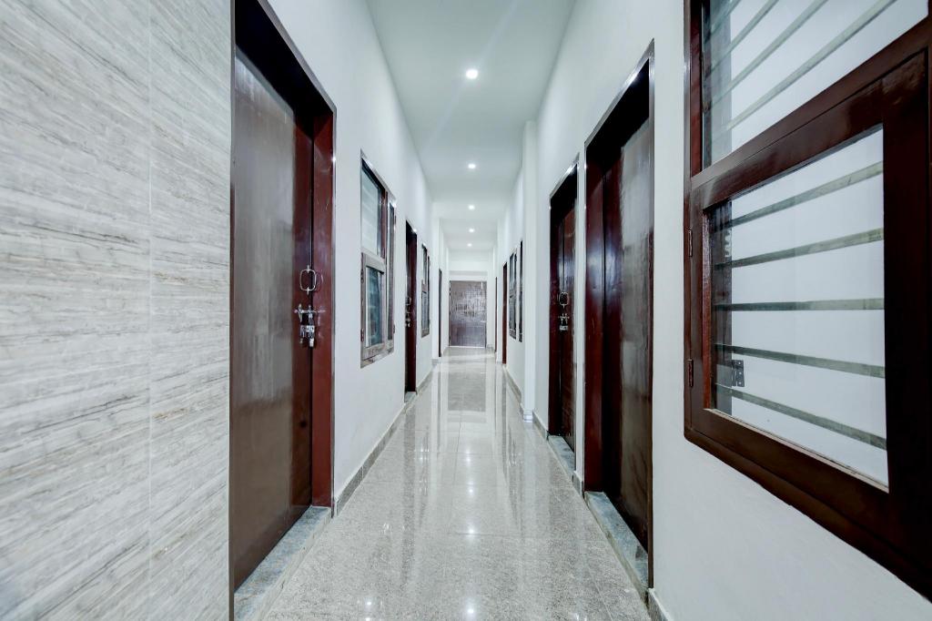 Hotel O NRI Guest House — hotel in Rajpura