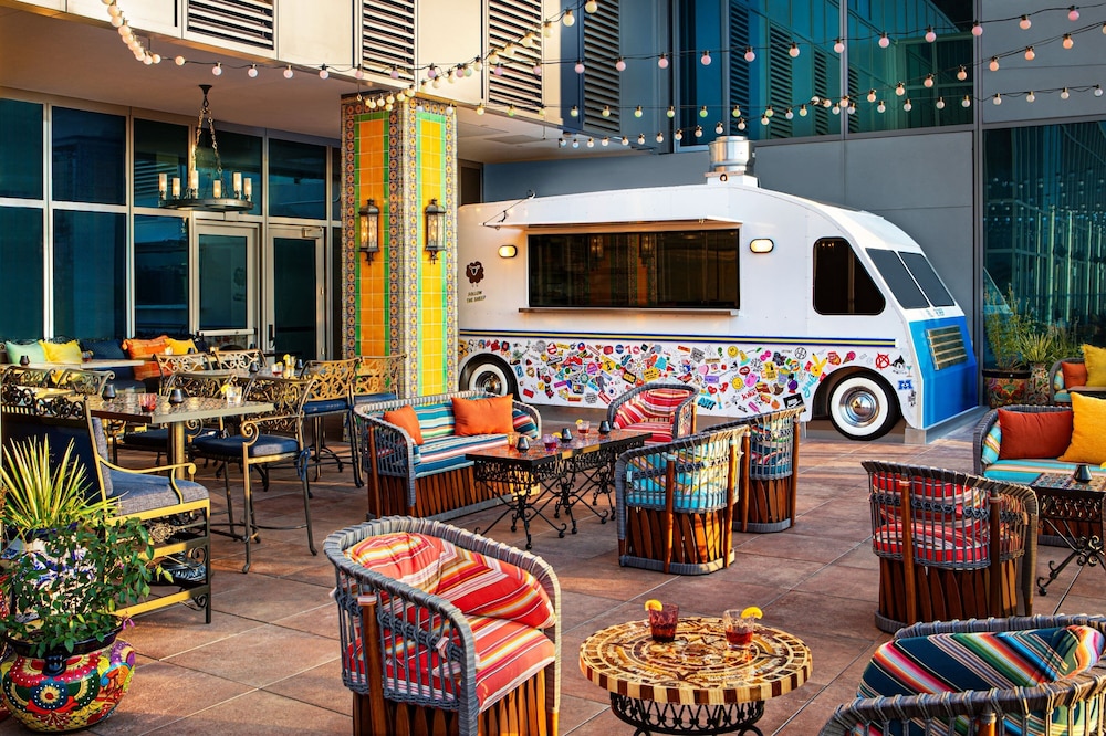 Moxy Downtown Los Angeles - photo 41