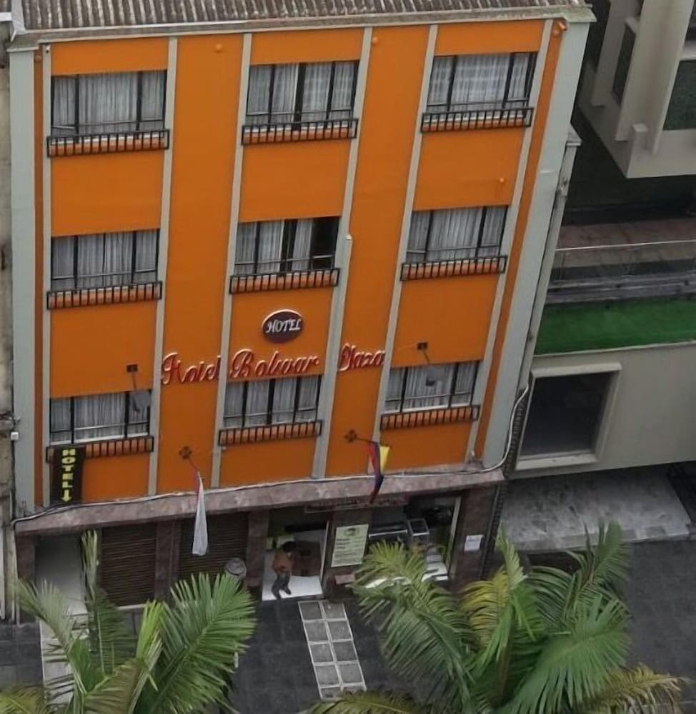 Hotel Bolivar Plaza Manizales in Manizales, Colombia