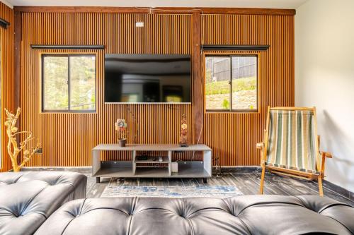 Nature Retreat Views Grill Jacuzzi & Glamping — hotel in Guarne
