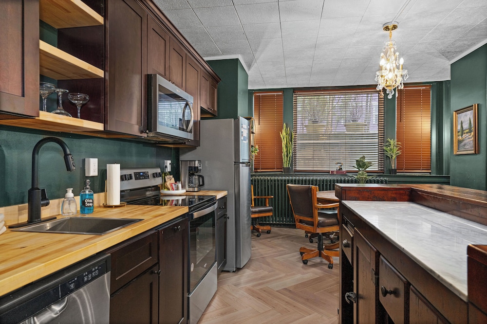 Historic Cotton Mansion Duluth Boutique Hotel - photo 32