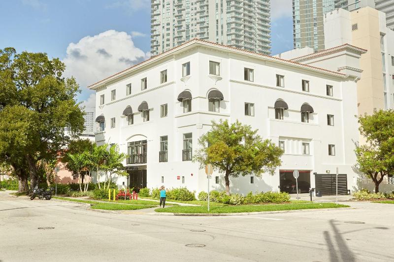 Sonder The Palace - featured photo