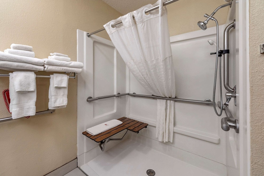 Comfort Inn & Suites Hays I 70 - photo 14